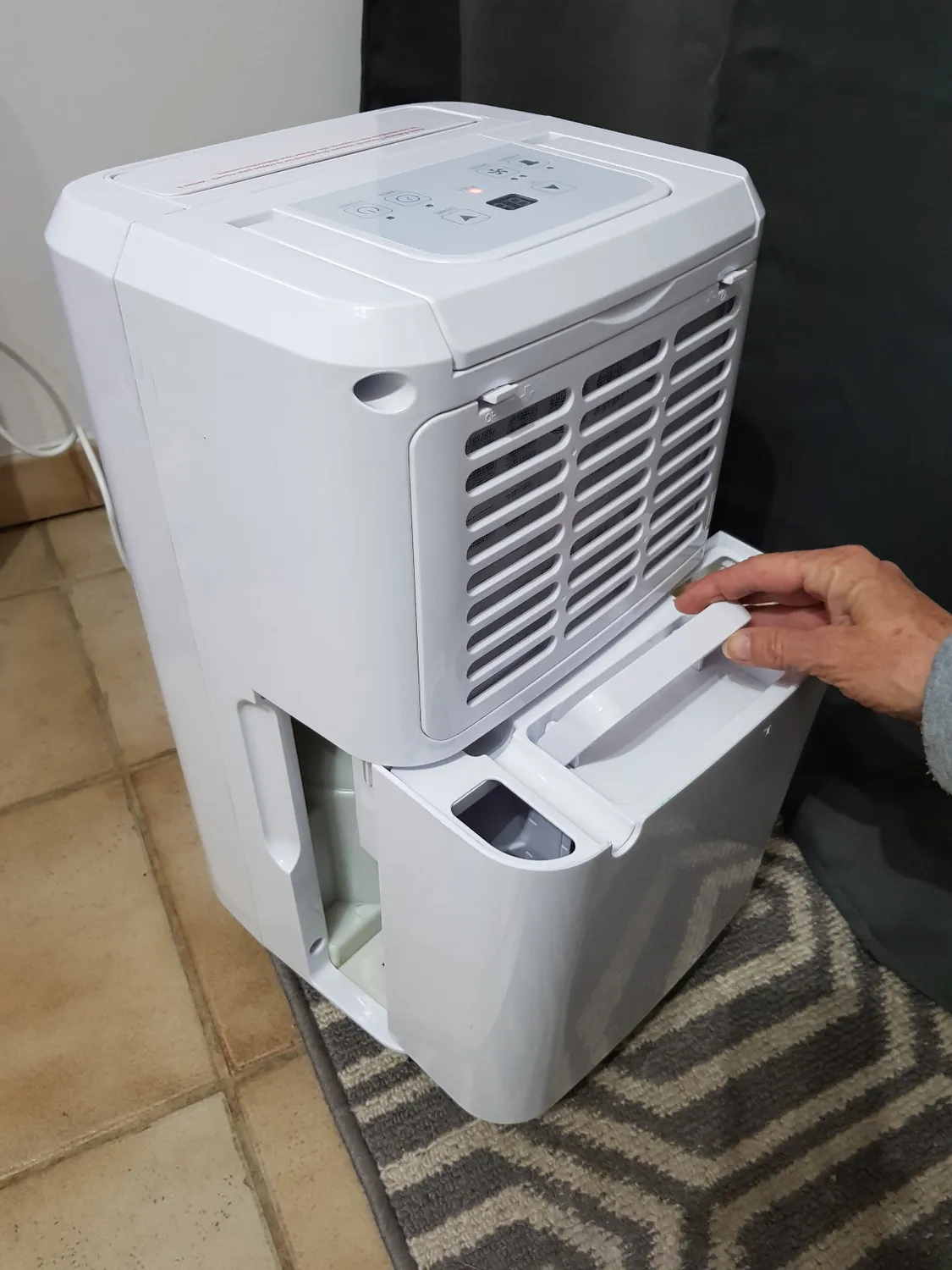 Voltman Tempo VOM541110 déshumidificateur 20 L/jour blanc