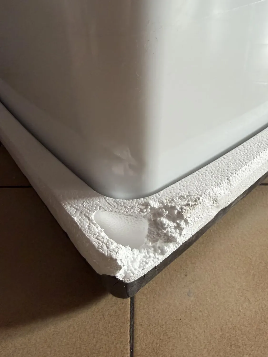 Ariston Hotpoint Quadris WiFi chauffe-eau compact 100L stéatite