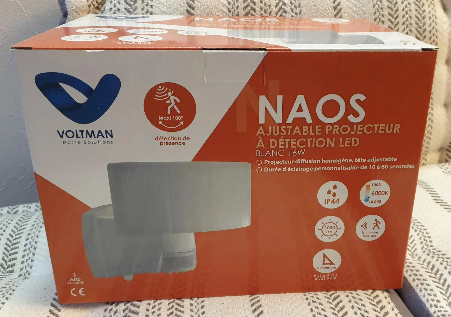 Voltman Naos applique murale détecteur 1000lm IP44
