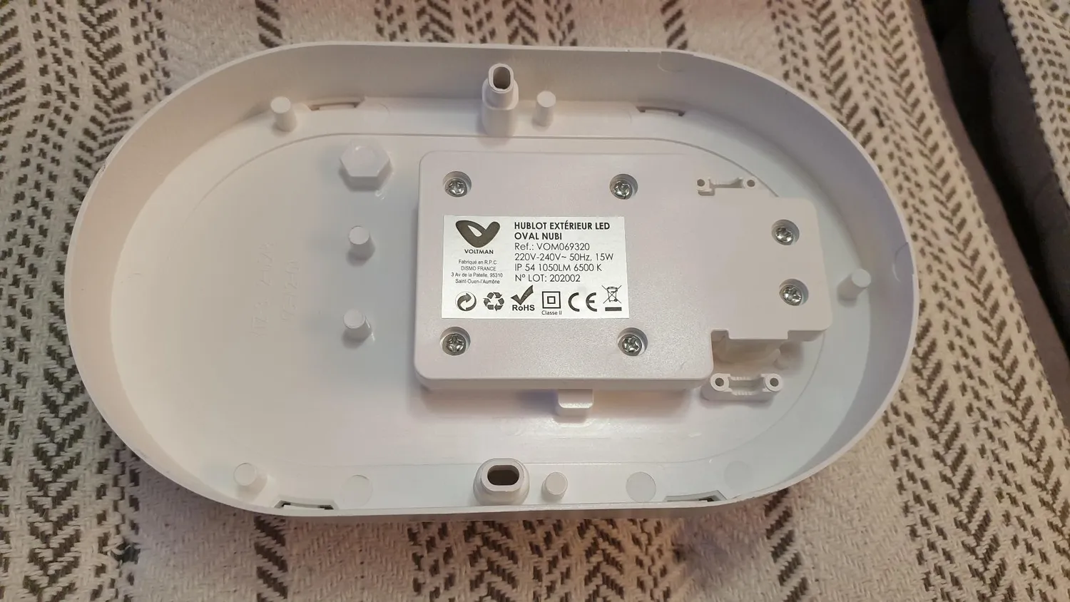 Voltman Hublot extérieur ovale IP54 1050lm blanc froid
