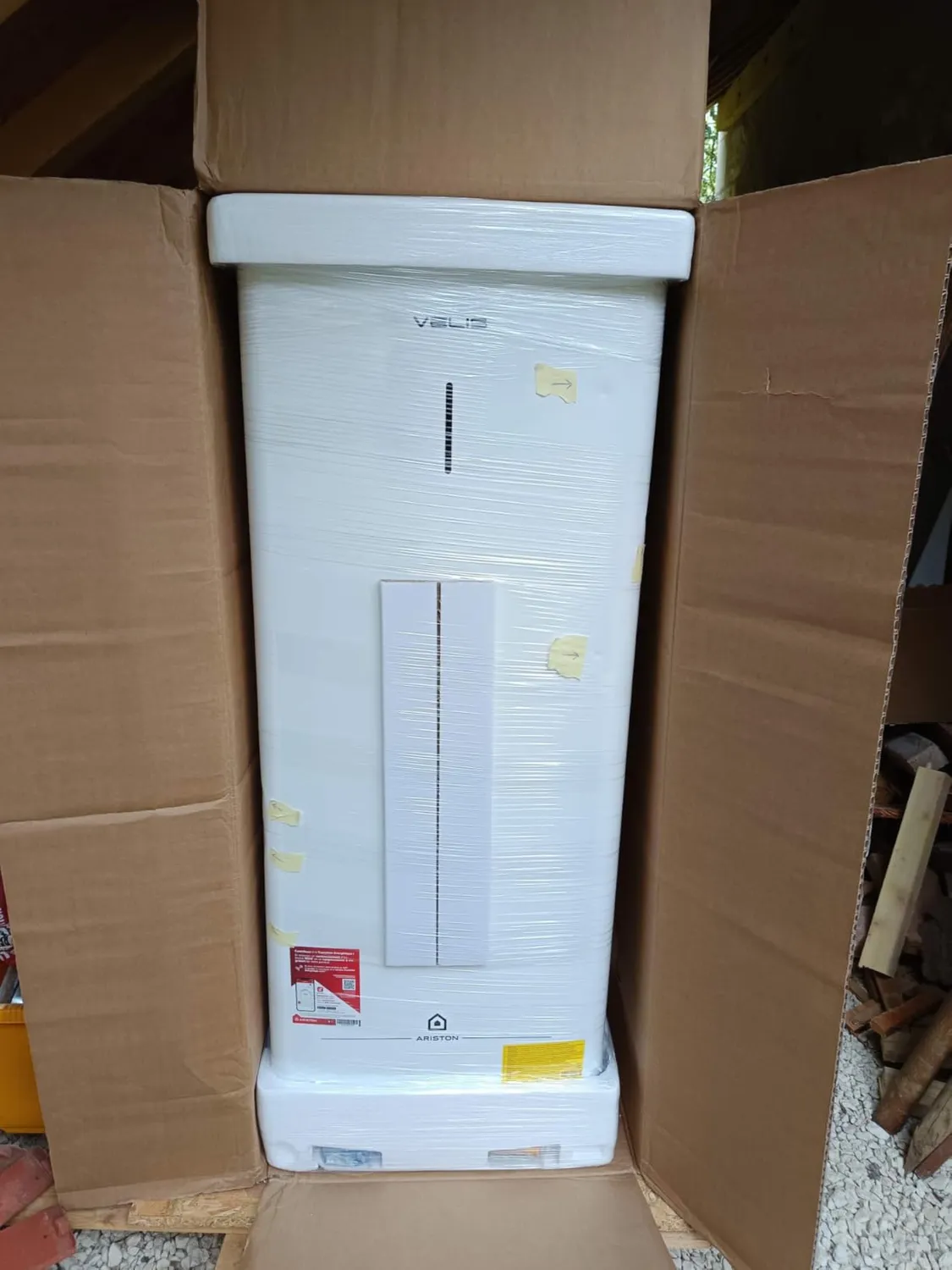 Ariston Hotpoint Velis Evo Dune Dry WiFi chauffe-eau 45L plat