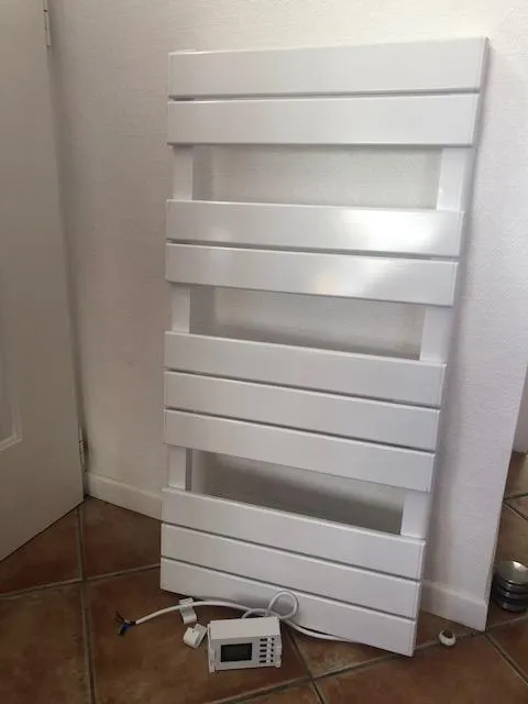 Voltman VOM540024 sèche-serviettes 500 W programmable