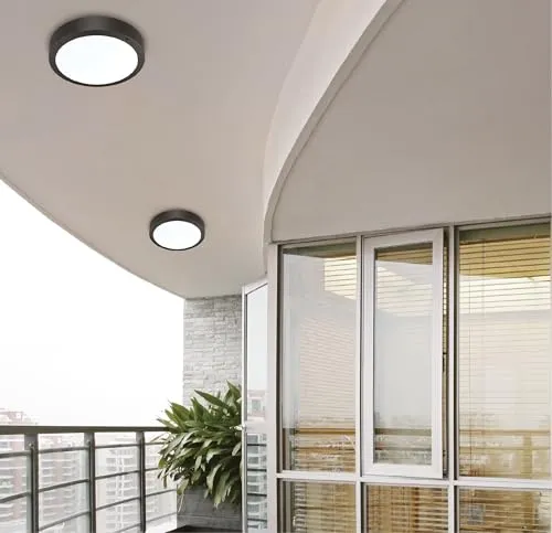 Voltman plafonnier rond noir IP65 18W 1800lm 5700K
