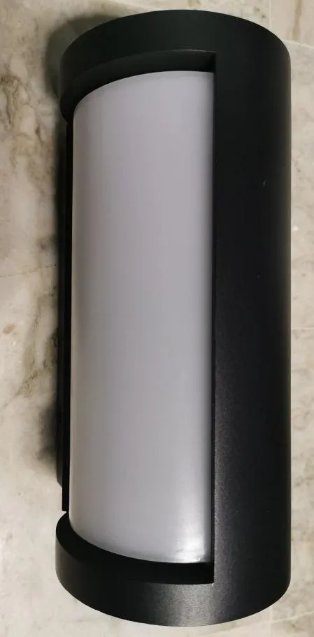 Voltman applique murale extérieure filaire 1250lm 3000K
