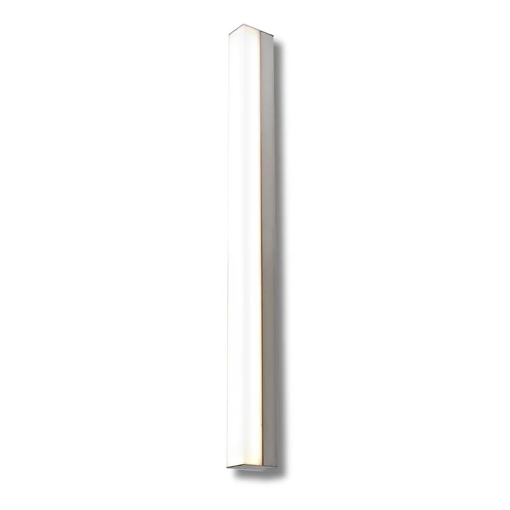 Voltman réglette salle de bain 60 cm noire LED IP44