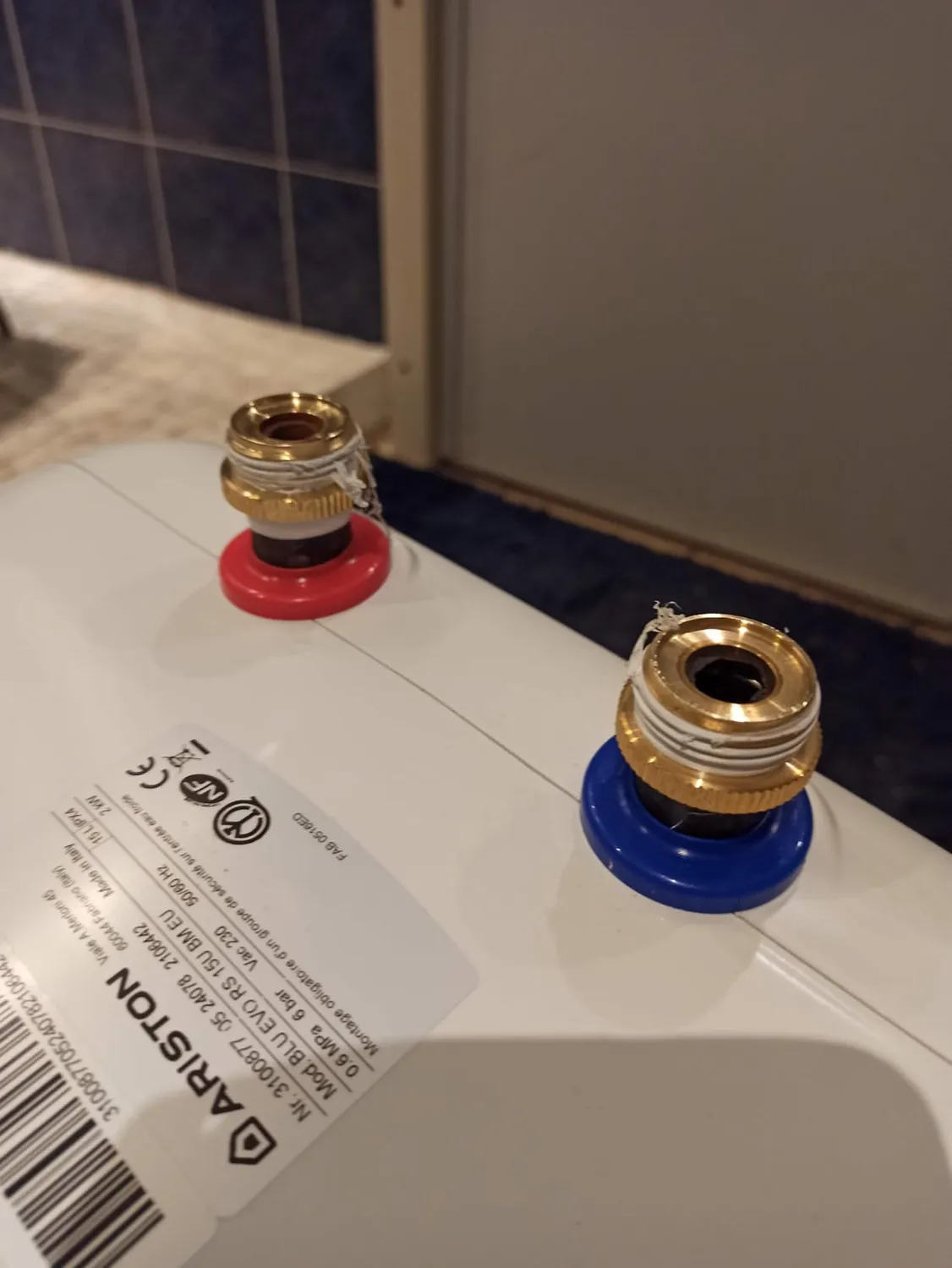 Ariston Blu Evo RS 15 L chauffe-eau sous-évier 2000 W