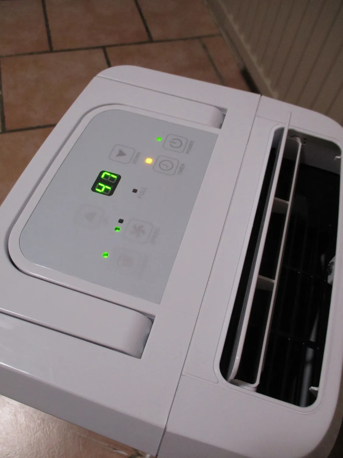 Voltman Tempo VOM541110 déshumidificateur 20 L/jour blanc