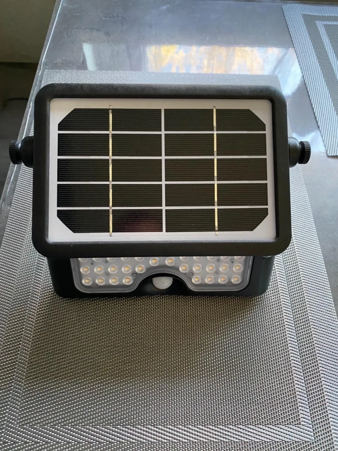 Voltman Eko VOM069212 applique solaire détecteur noir