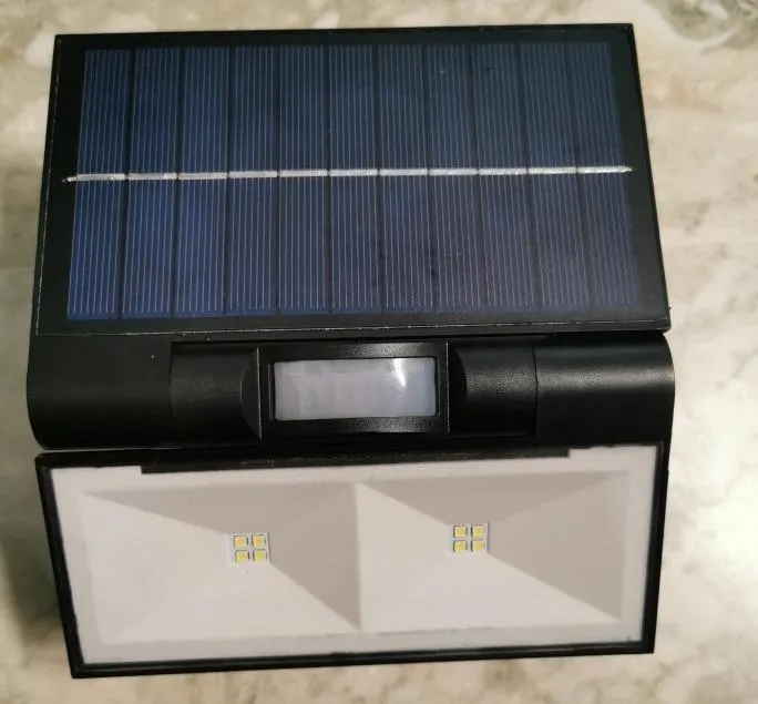 Voltman applique solaire 400lm détecteur A++