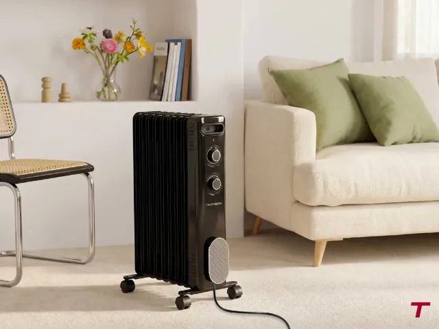 Thomson Calista radiateur bain huile mobile 2000W blanc