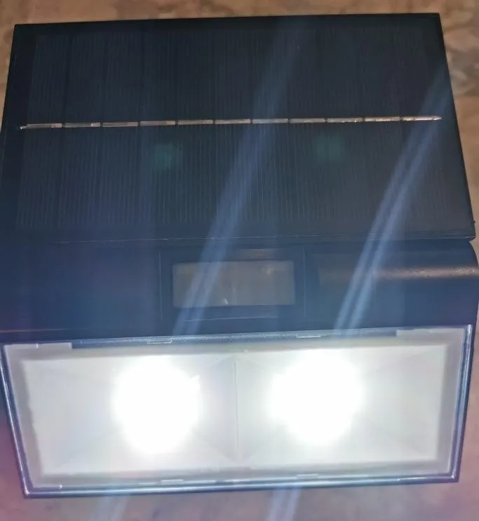 Voltman applique solaire 400lm détecteur A++